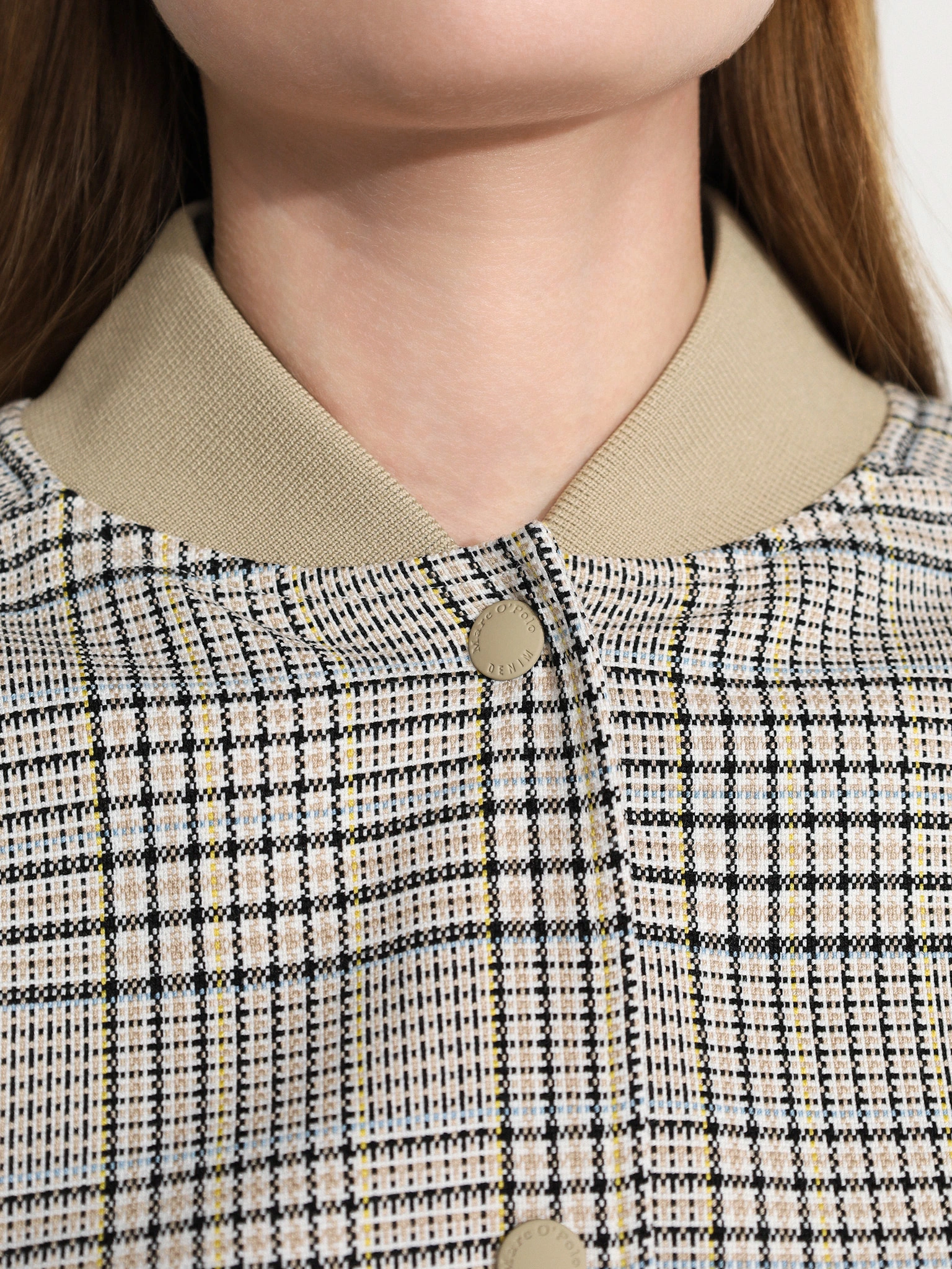 Жакет-бомбер в клетку на кнопках